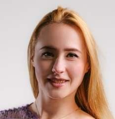 Алёна Сидельникова